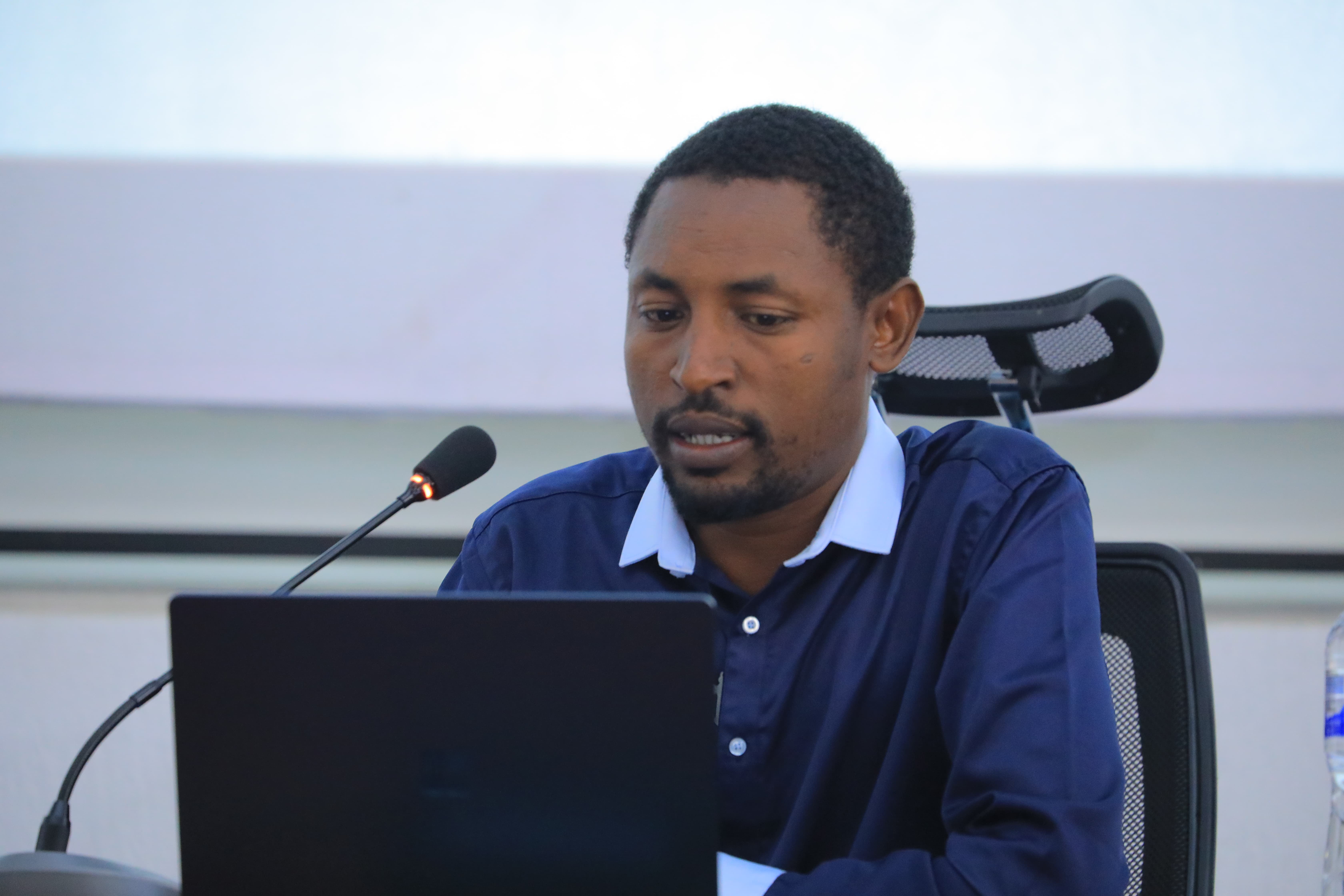 የተቋሙ የዕውቀት ካፌ የማስተዋወቅ ፕሮግራም ተካሄደ 7 1t8a5998