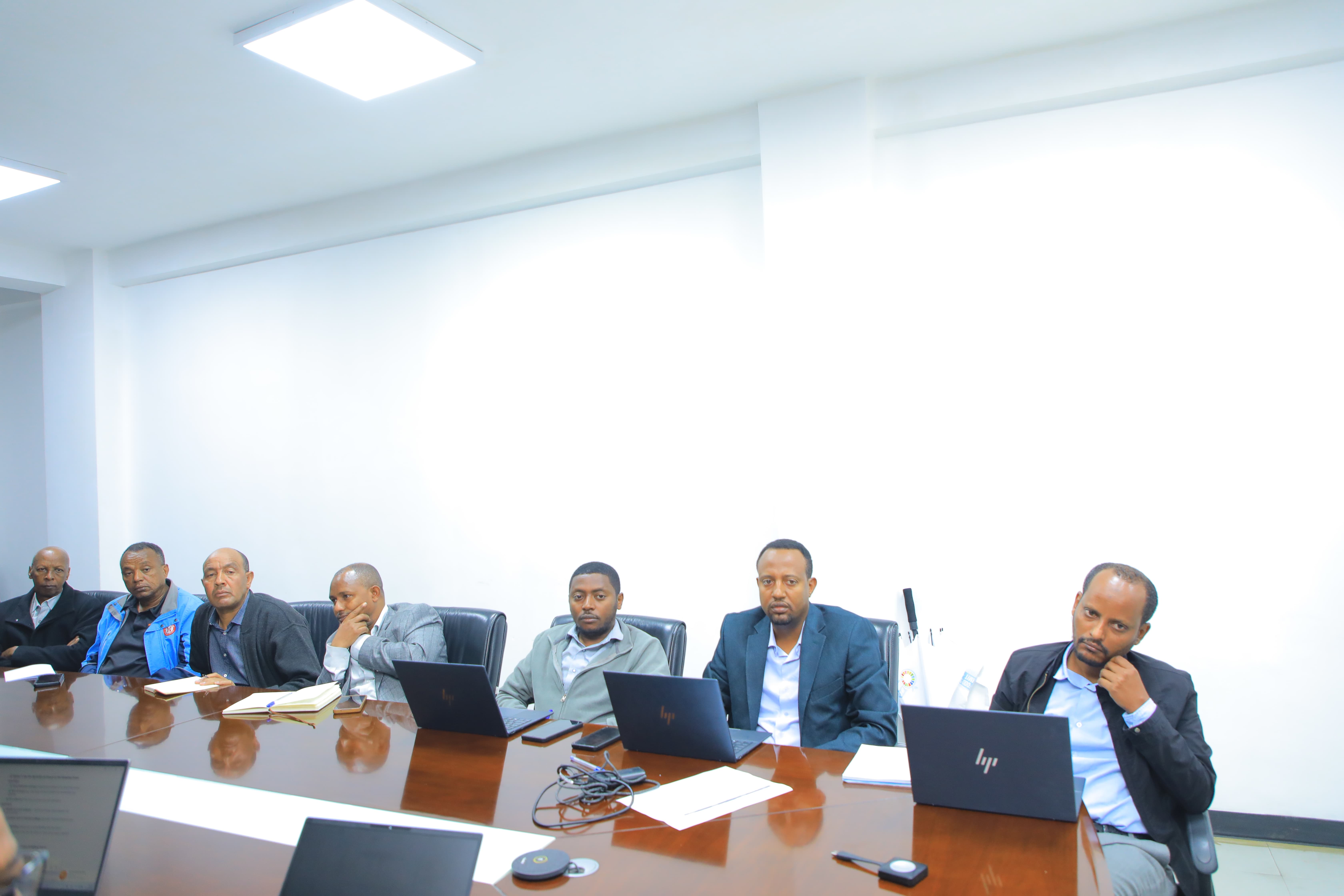 ከባለድርሻ አካላት ጋር ውይይት ተደረገ 3 aa3a7247