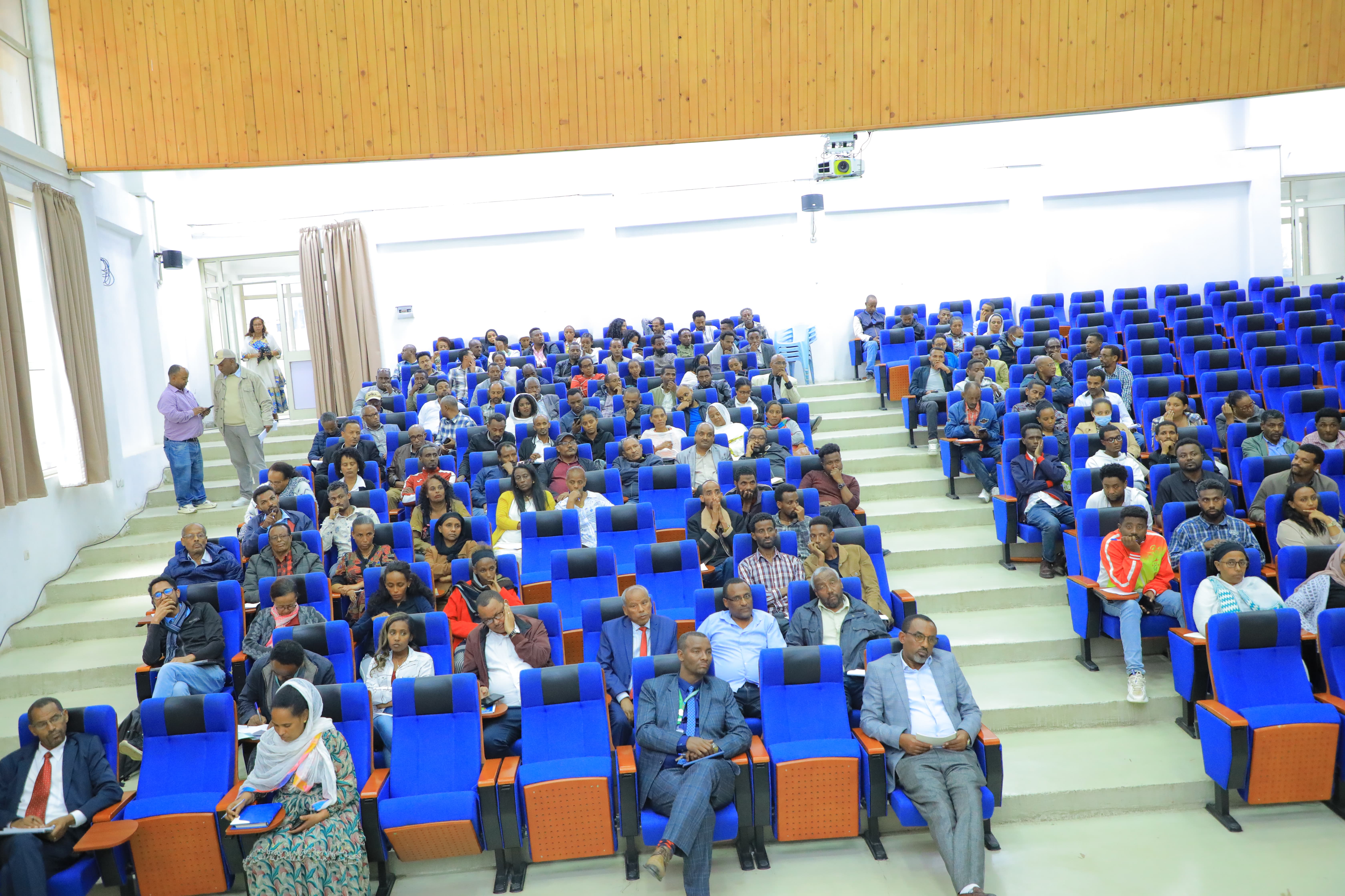 ለመረጃ ሰብሳቢዎች ስልጠና አስተባባሪዎች ኦረንቴሽንና የስራ ስምሪት ተሰጠ 4 1t8a0891.jpg