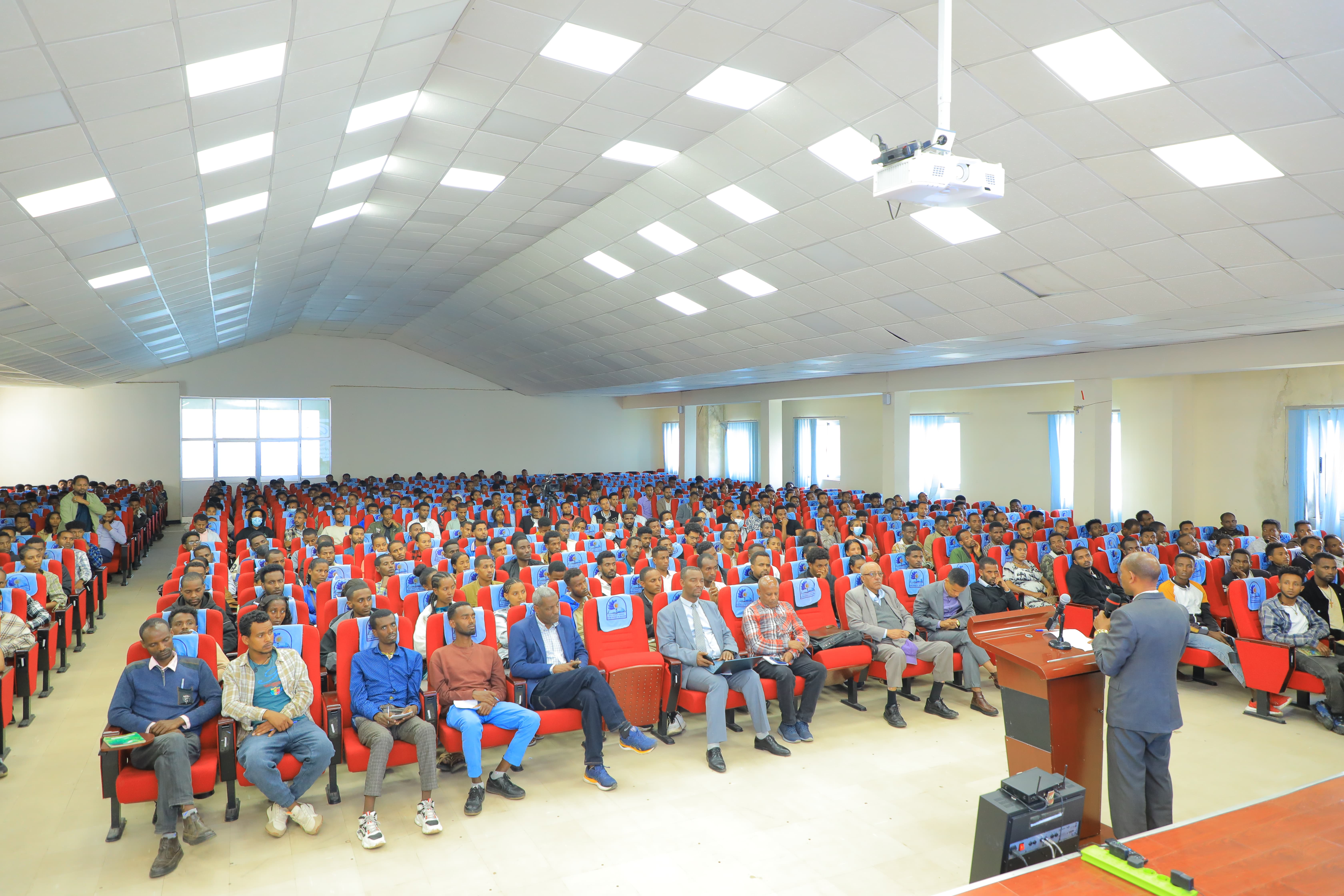 የኢኮኖሚ ድርጅቶች ቆጠራ የመረጃ ሰብሳቢዎች ስልጠና መሰጠት ተጀመረ 5 1t8a1070