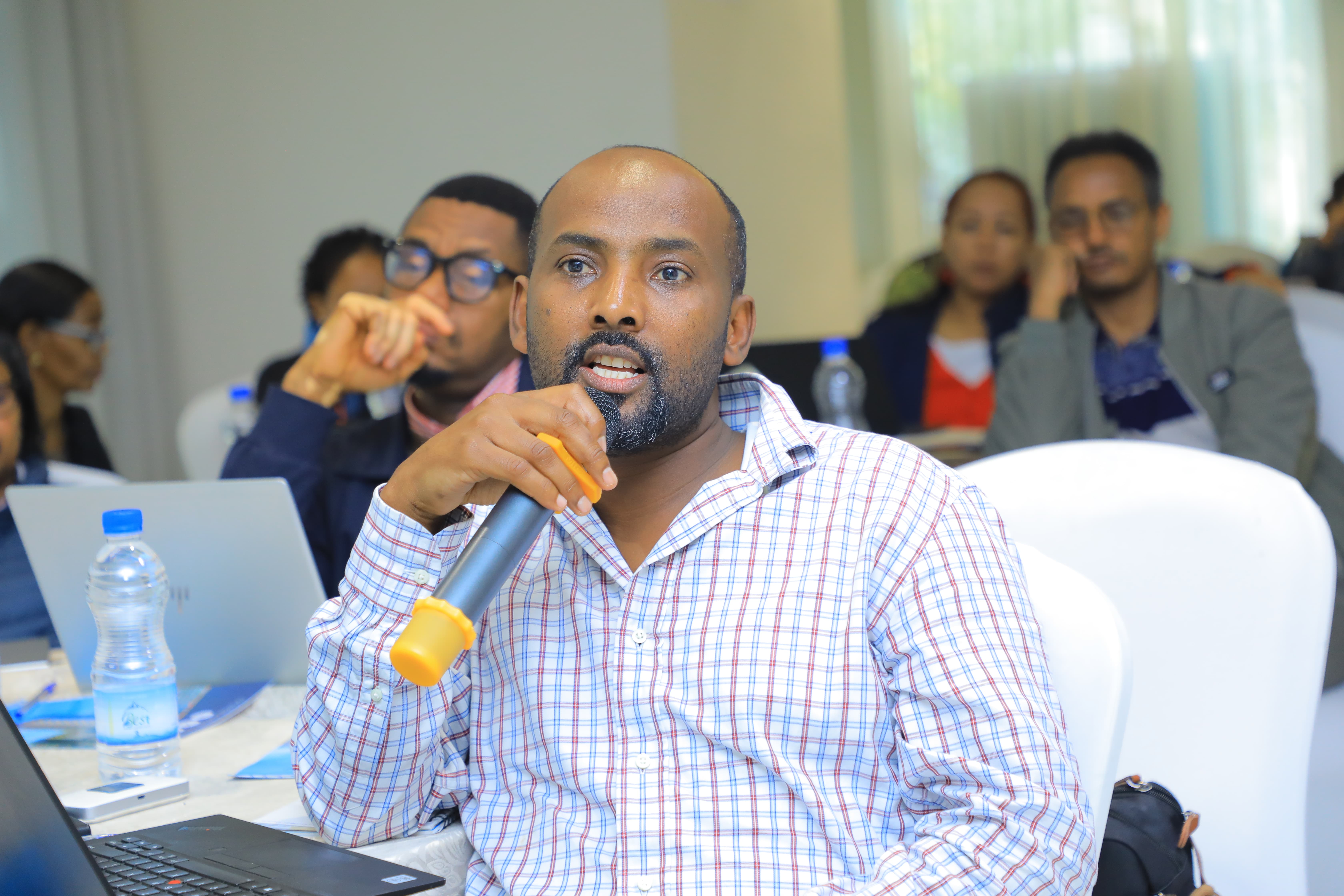 የስነ- ህዝብና ጤና ጥናት የሪፖርት ዝግጅት ተጀመረ 8 1t8a9800.jpg