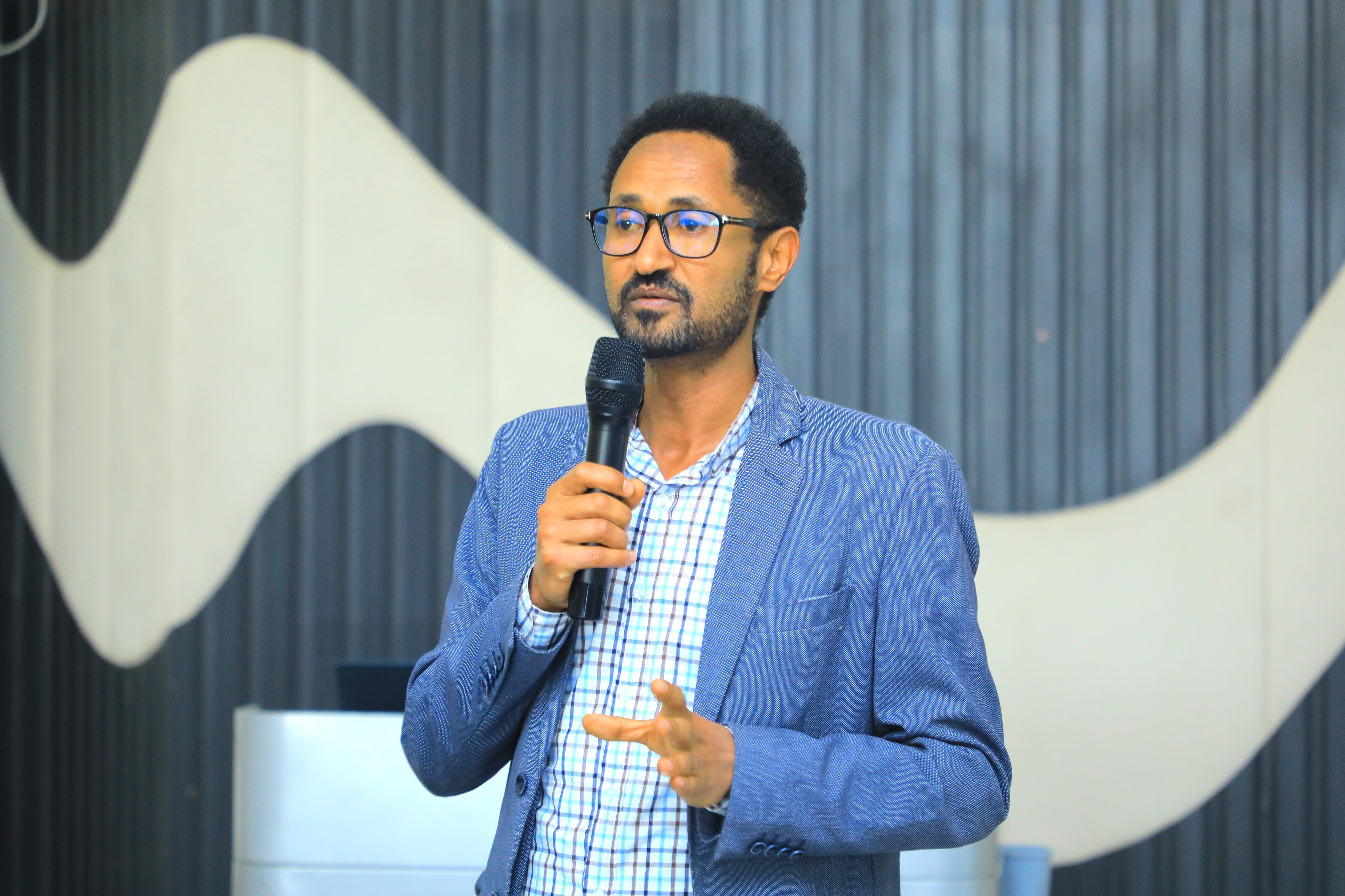 ለኢኮኖሚ ድርጅቶች ቆጠራ ለመስክ ስራ ፍሬሚንግ የሚያስፈልጉ አስተዳደራዊ መረጃ አቅርቦት ላይ ስልጠና ተሰጠ 3 1t8a9910