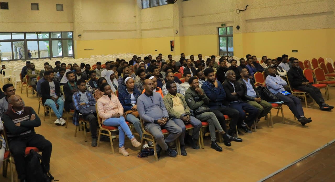 በአዲስ አበባ ቅ/ጽህፈት ቤት ስር ሲሰጥ የቆየው ሁለተኛ ዙር የኢኮኖሚ ድርጅቶች ቆጠራ የአሰልጣኞች ስልጠና ተጠናቀቀ 3 photo 3 2025 09 01 09 24 59
