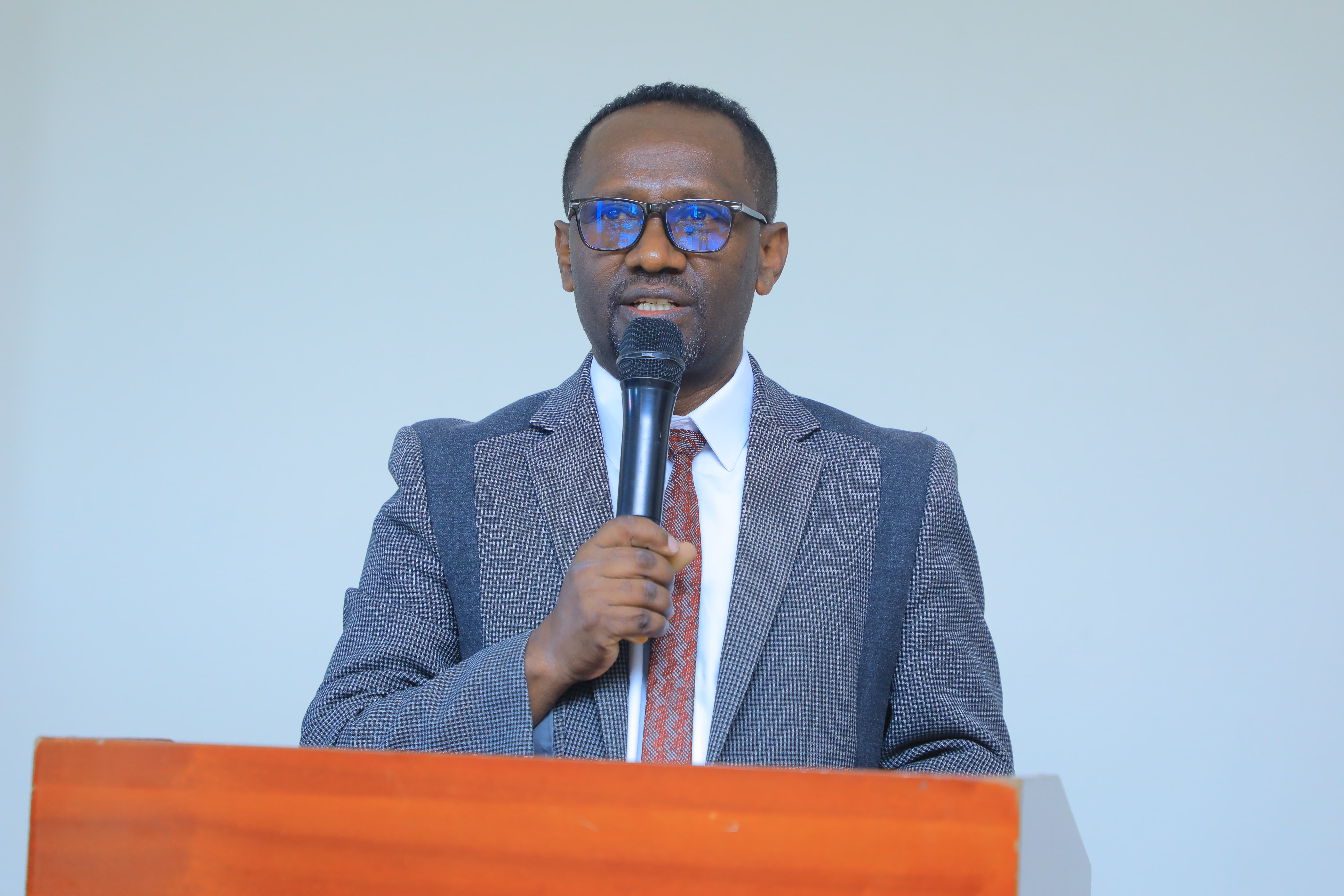 ክልሎች በብሔራዊ ስታቲስቲክስ ስርዓት ረቂቅ አዋጅ ላይ ተወያዩ 1 1t8a4241