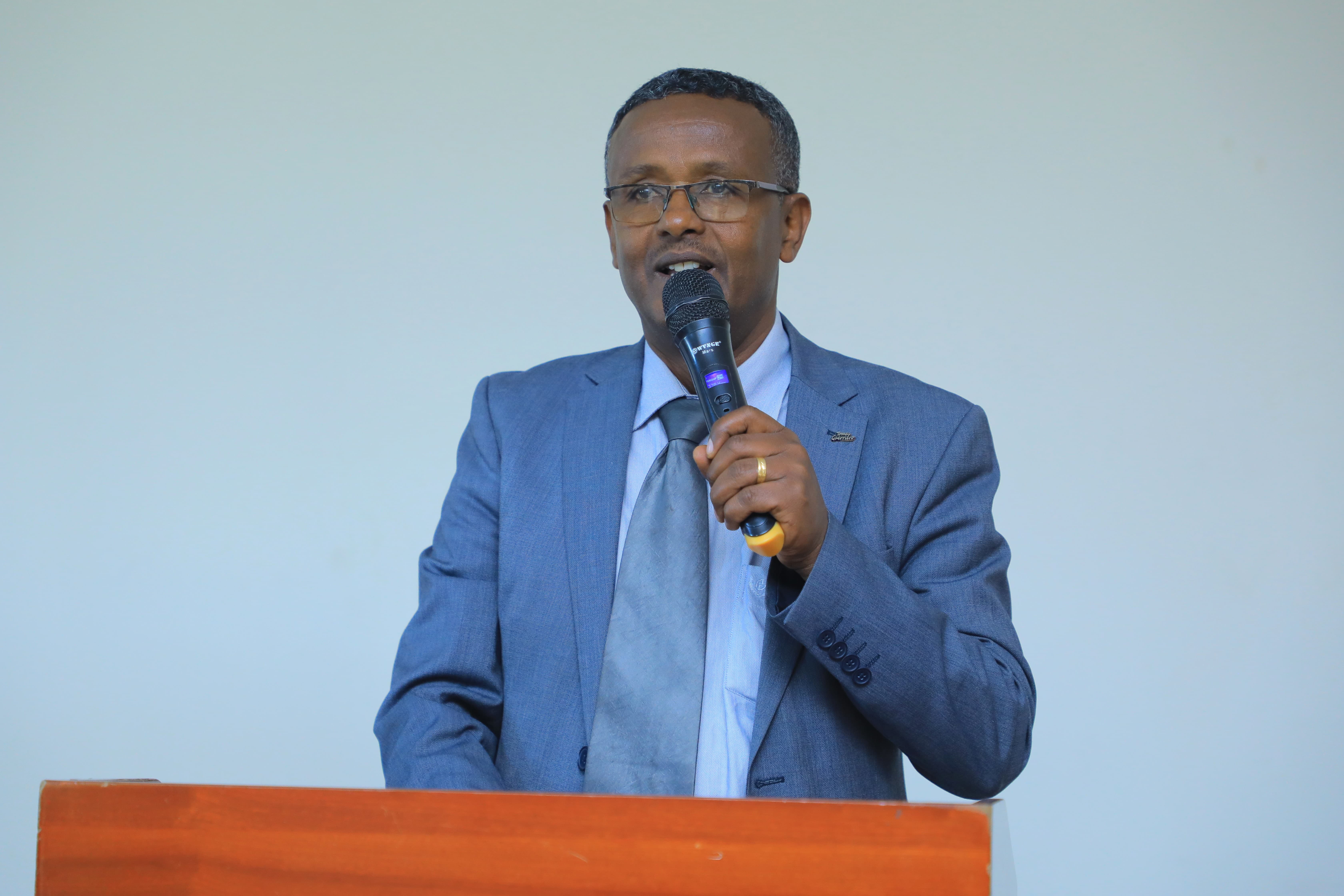 ክልሎች በብሔራዊ ስታቲስቲክስ ስርዓት ረቂቅ አዋጅ ላይ ተወያዩ 2 1t8a4250 1