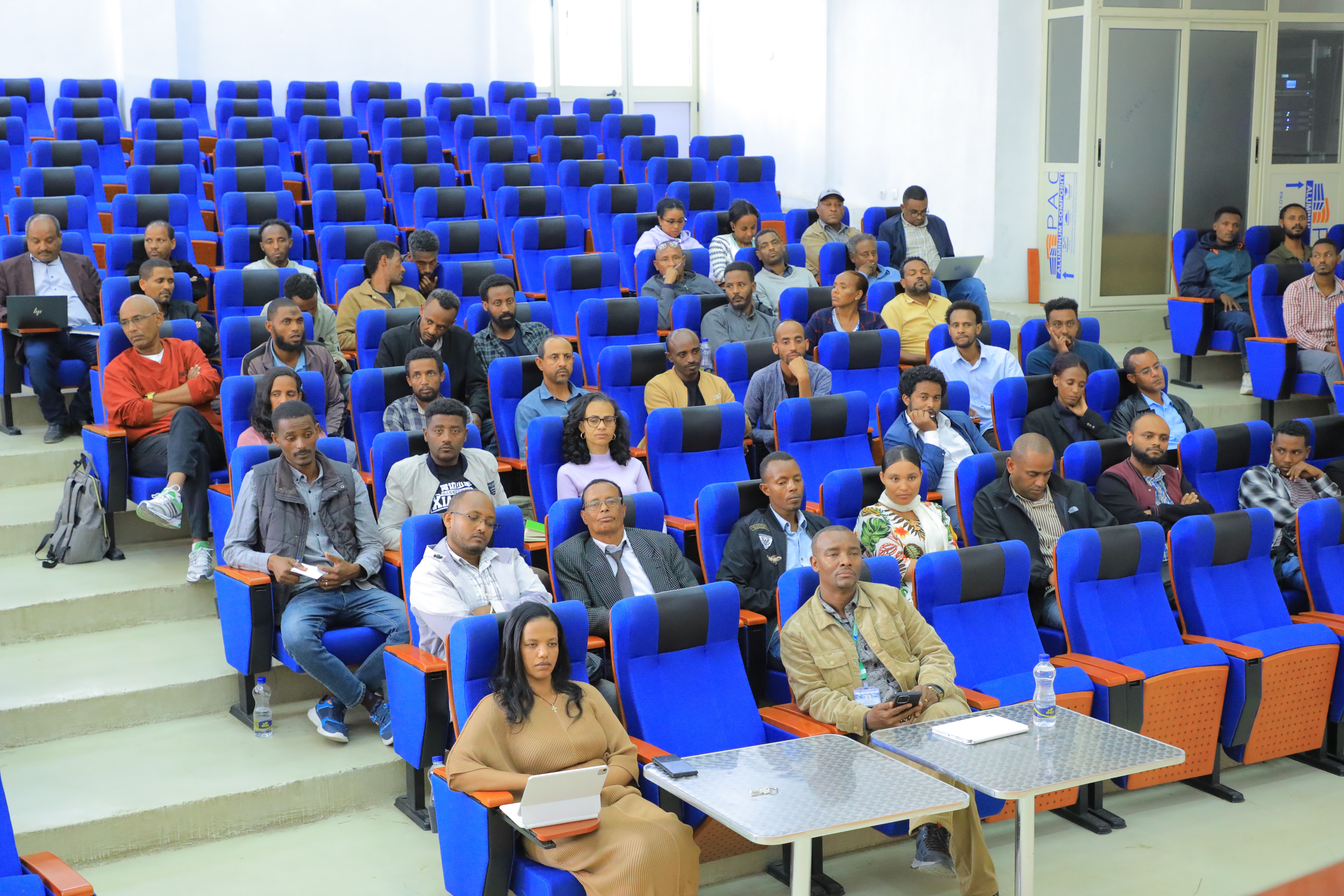 የኢኮኖሚ ድርጅቶች ቆጠራ የመጀመሪያ ዙር የመስክ ስራ አፈፃፀም ሪፖርት ቀርቦ ተገመገመ 6 1t8a6445