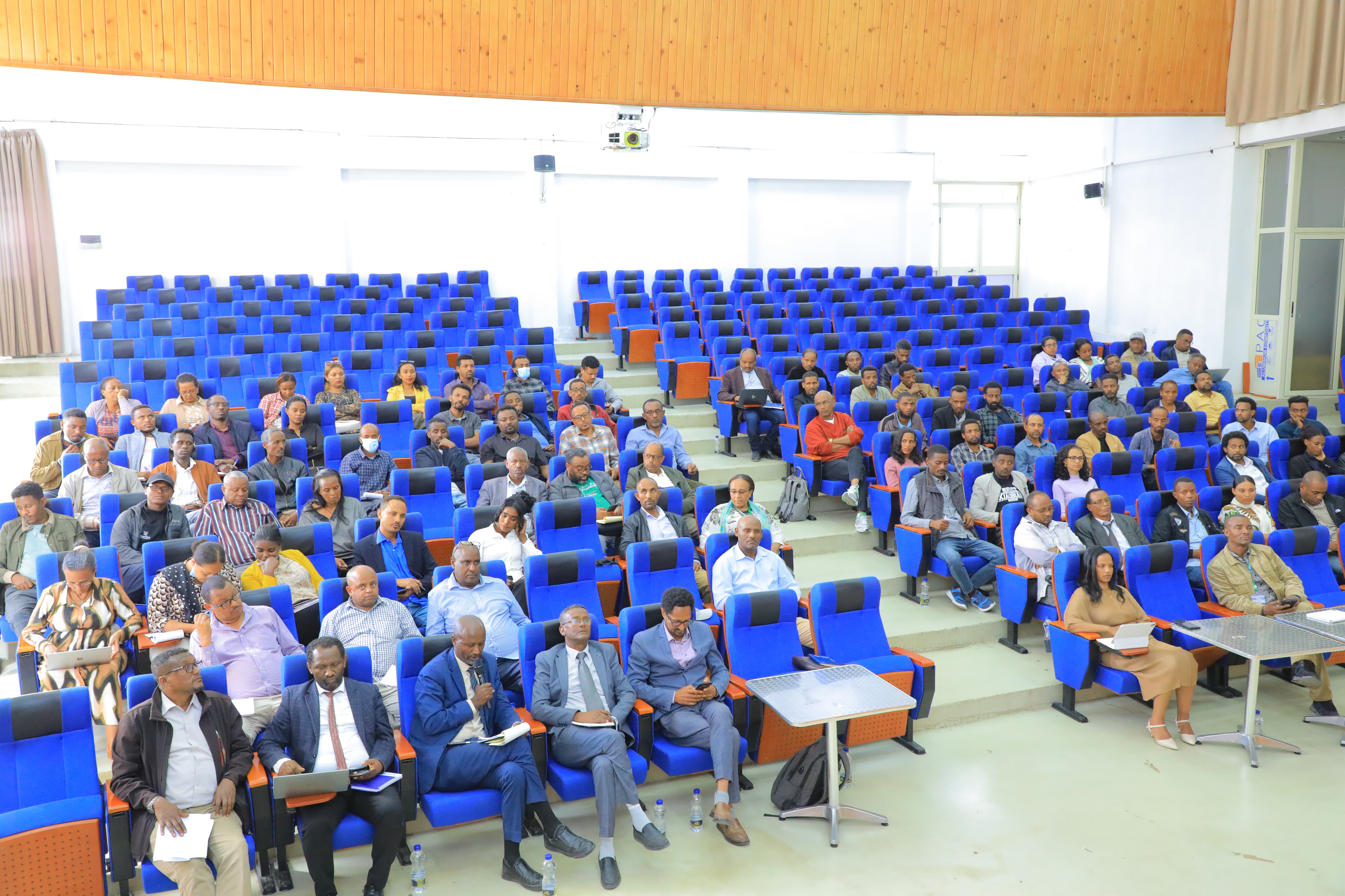 የኢኮኖሚ ድርጅቶች ቆጠራ የመጀመሪያ ዙር የመስክ ስራ አፈፃፀም ሪፖርት ቀርቦ ተገመገመ 8 1t8a6446