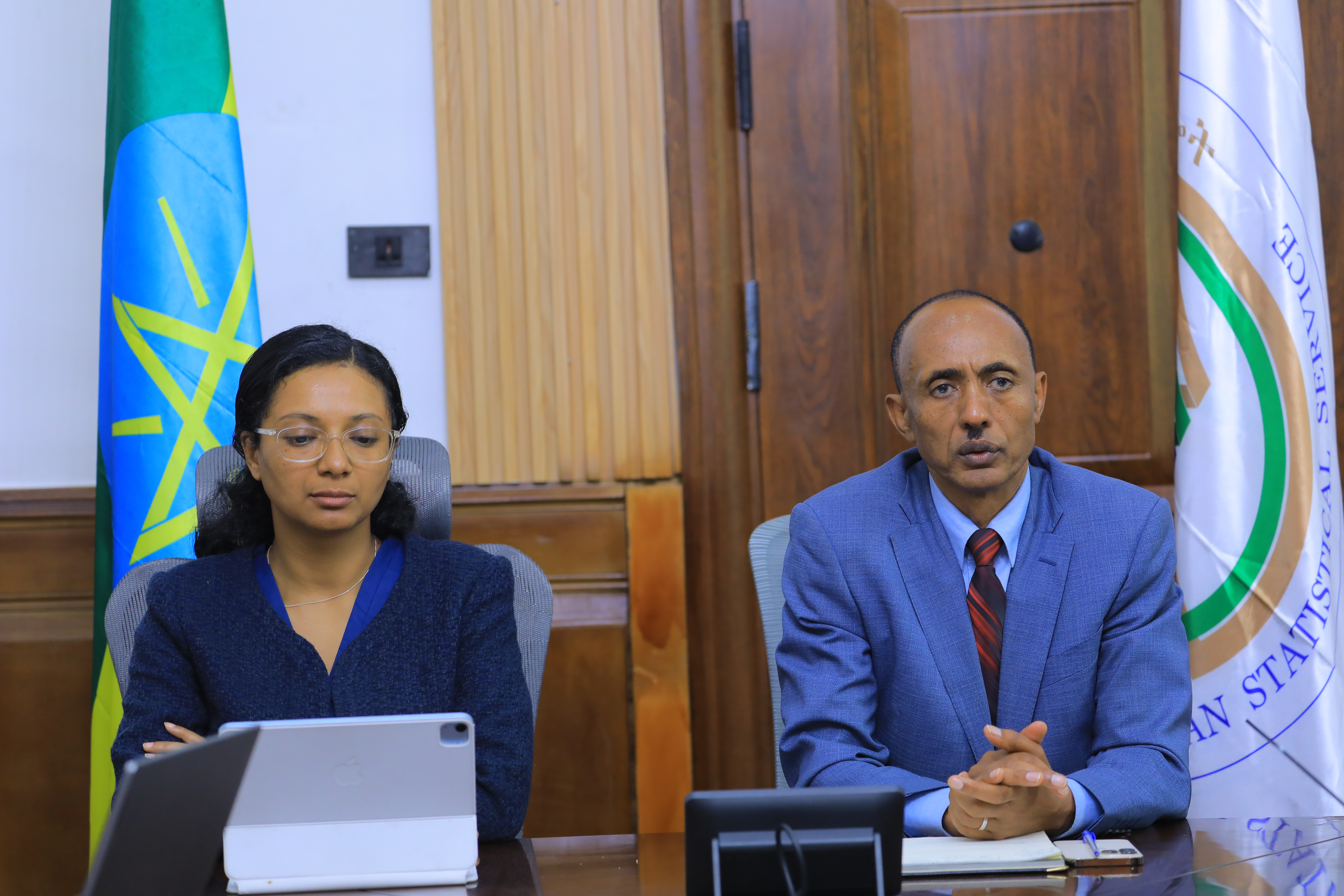 የኢኮኖሚ ድርጅቶች ቆጠራ የመጀመሪያ ዙር አፈፃፀምና የሁለተኛ ዙር ቆጠራ ዝግጅት ላይ ከባለድርሻ አካላት ጋር ውይይት ተደረገ 1 1t8a7401