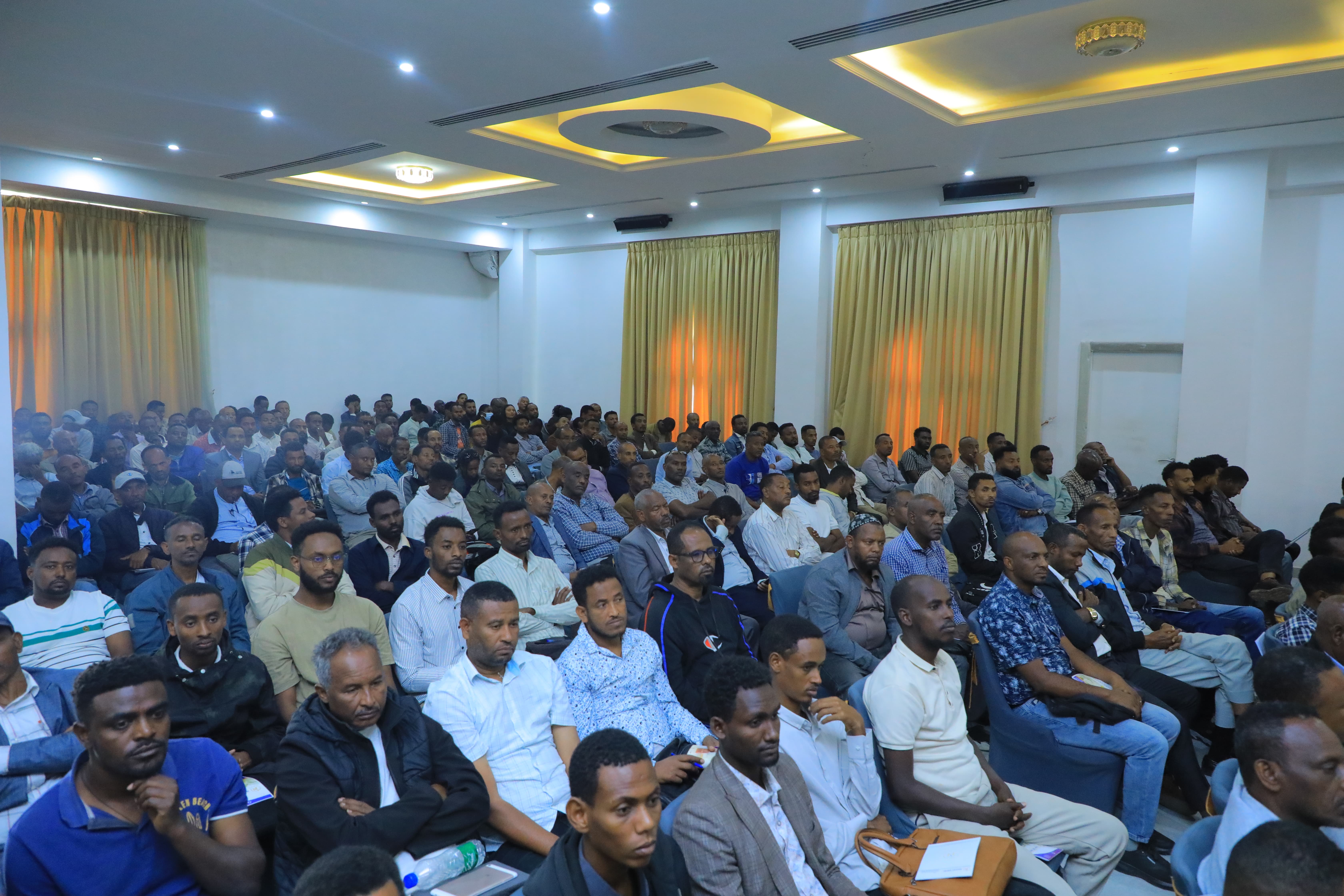 የሁለተኛ ምዕራፍ የኢኮኖሚ ድርጅቶች ቆጠራ የቅድመ አሰልጣኞች ስልጠና እየተሰጠ ይገኛል 4 1t8a7655