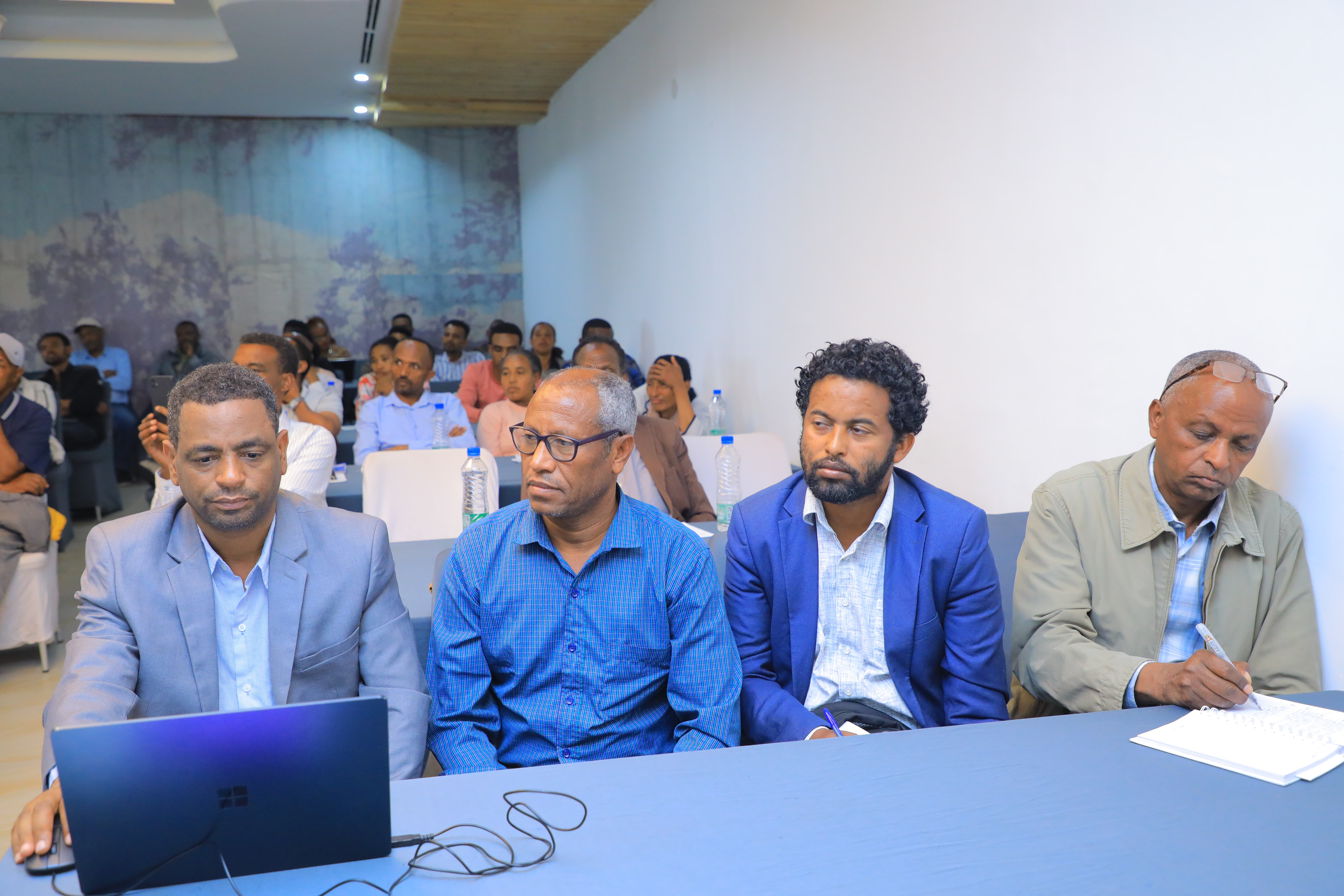 የአስተዳደራዊ መረጃዎች ጥራትና ተደራሽነትን ለማረጋገጥ የሚያስችል የግንዛቤ ማስጨበጫ ስልጠና እየተሰጠ ይገኛል 6 1t8a7743