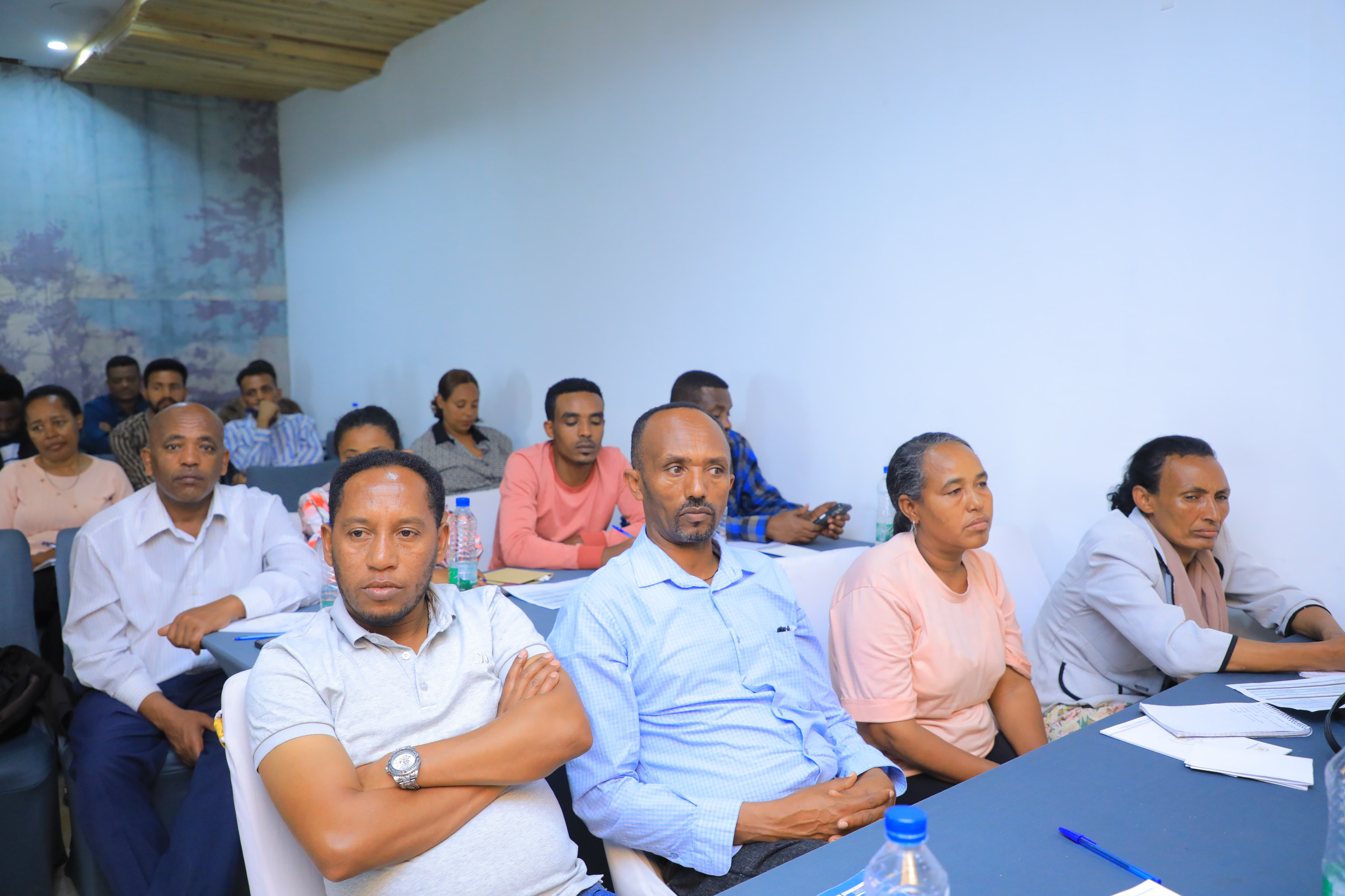 የአስተዳደራዊ መረጃዎች ጥራትና ተደራሽነትን ለማረጋገጥ የሚያስችል የግንዛቤ ማስጨበጫ ስልጠና እየተሰጠ ይገኛል 7 1t8a7779