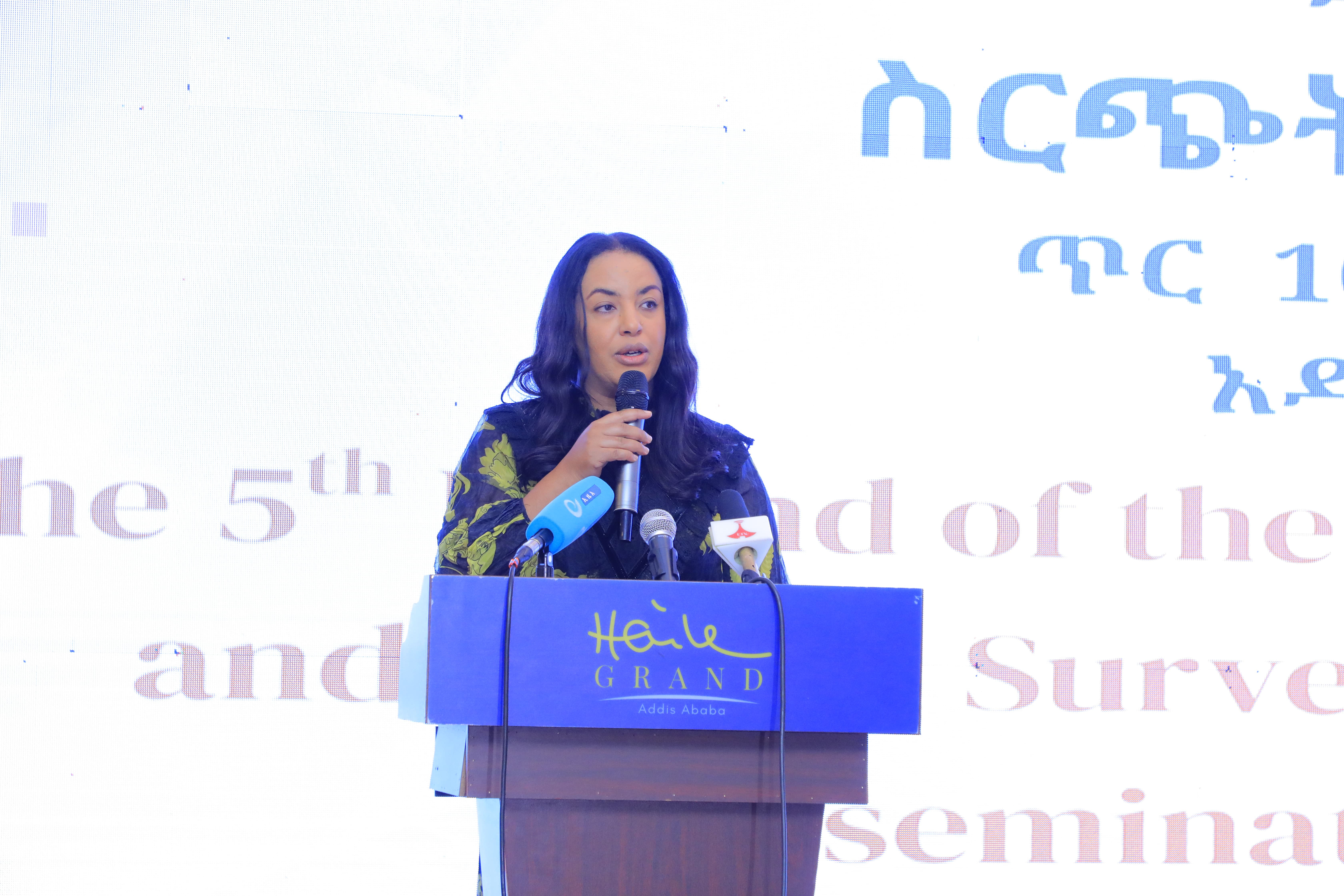 አምስተኛ ዙር የኢትዮጵያ ስነ-ህዝብና ጤና ጥናት የመጀመሪያ ደርጃ ሪፖርት ውጤት ለተጠቃሚዎች ይፋ ተደረገ 3 t8a8145