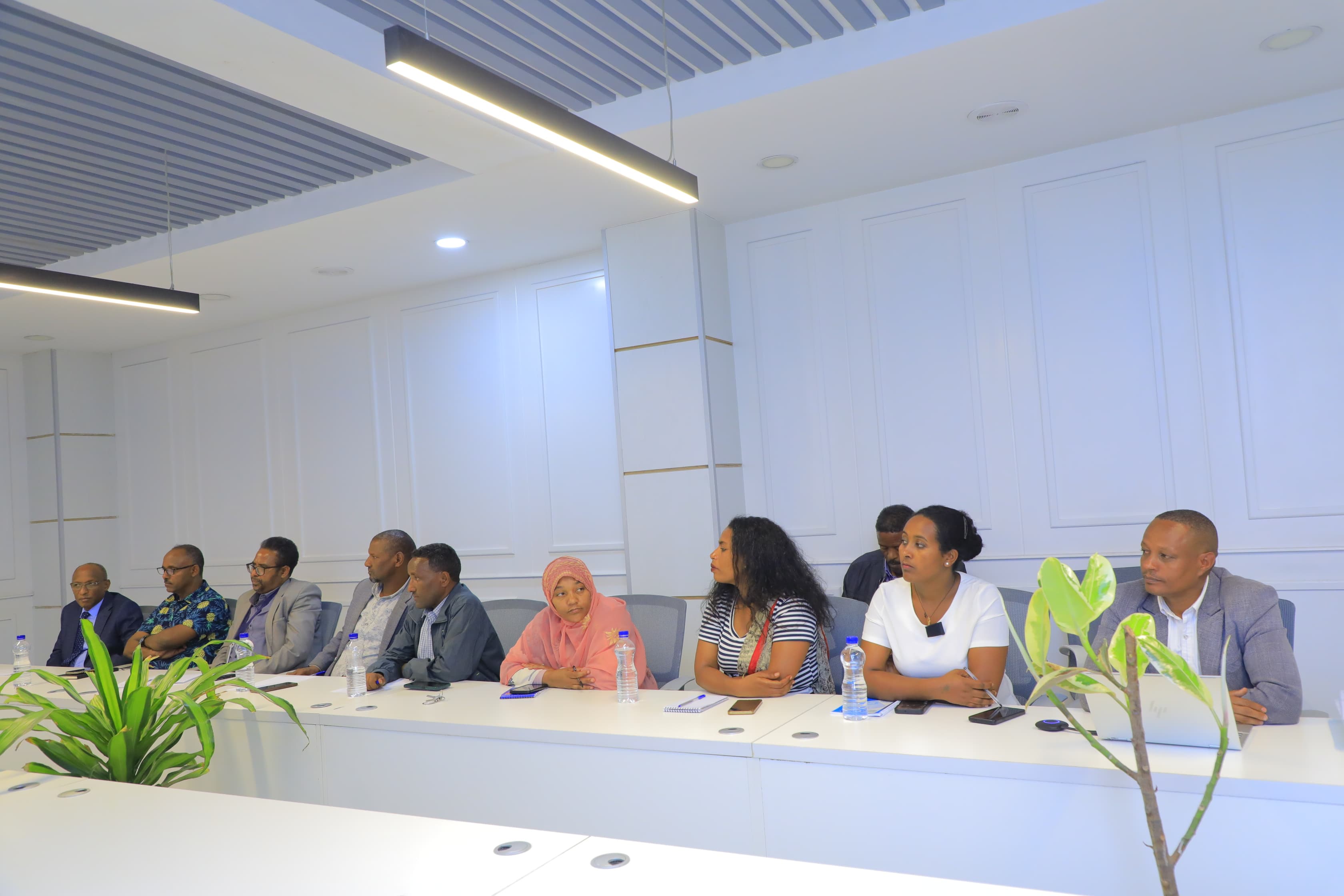 ተቋማቱ በጋራ ለመስራት የሚያስችል የመግባቢያ ስምምነት ተፈራረሙ 3 t8a3359