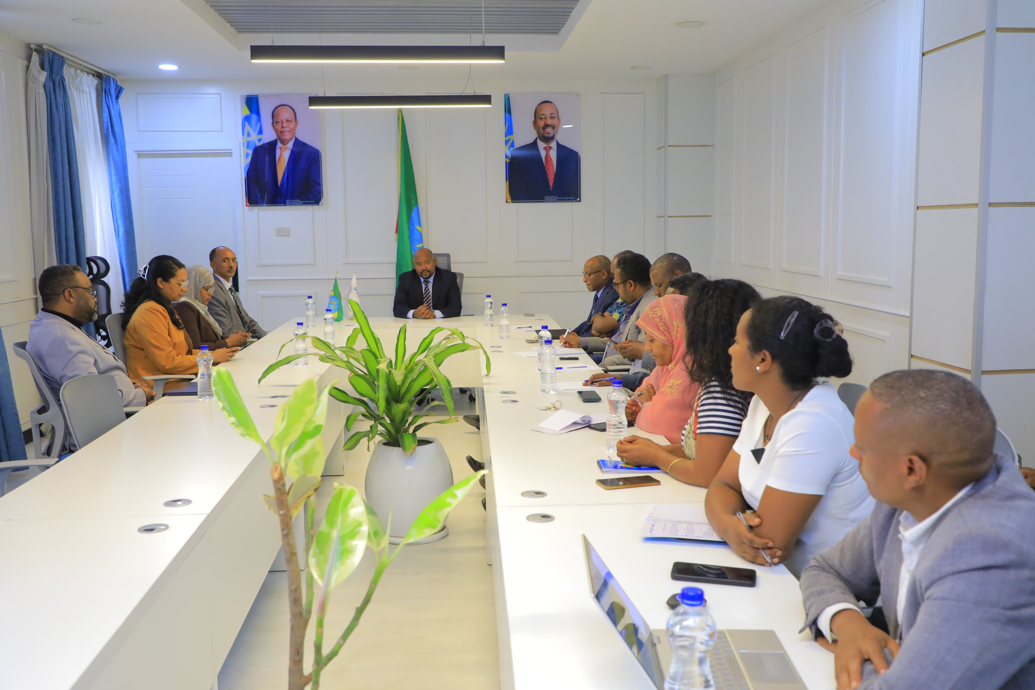 ተቋማቱ በጋራ ለመስራት የሚያስችል የመግባቢያ ስምምነት ተፈራረሙ 4 t8a3385