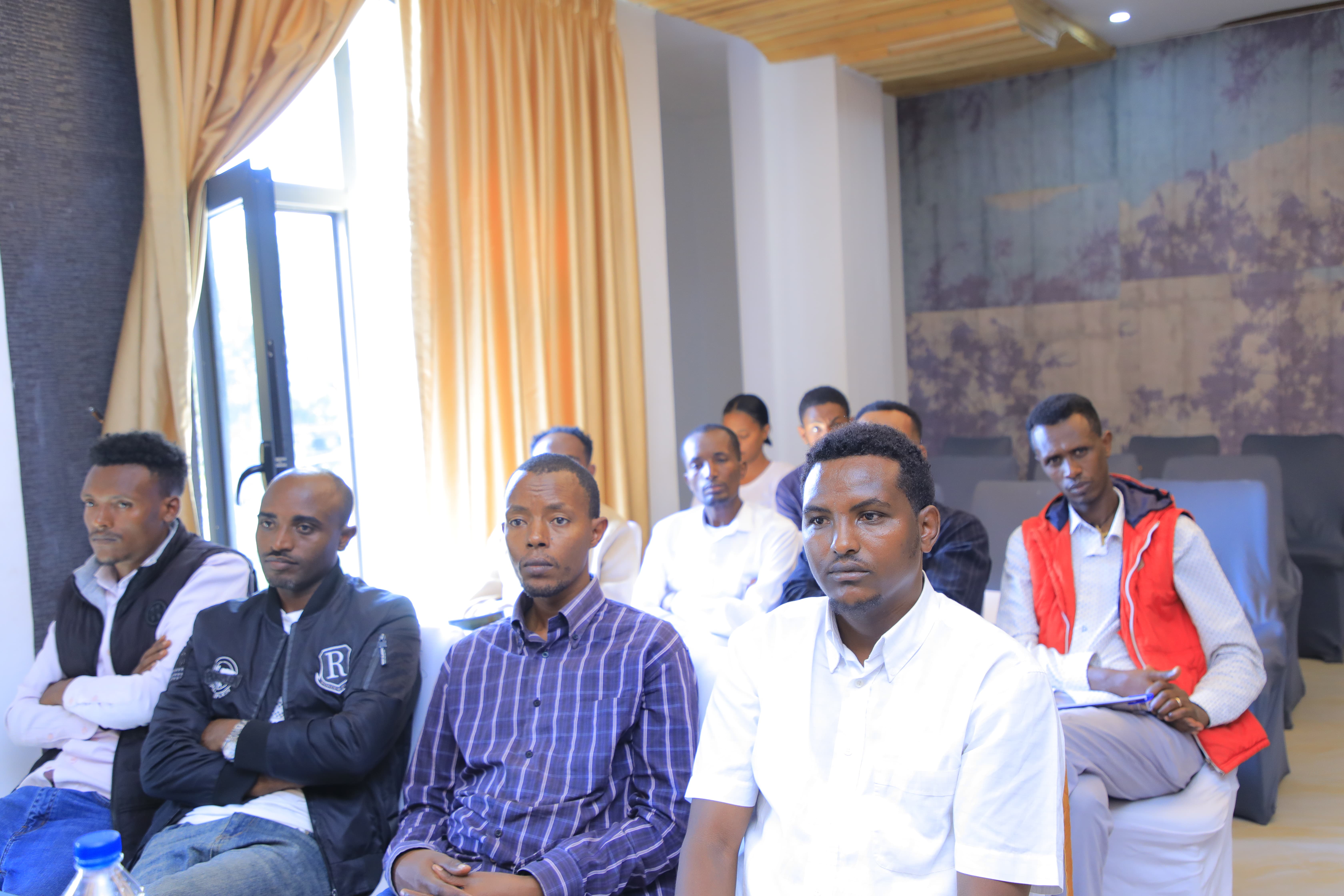ተቋሙ እየተጠቀመባቸው በሚገኙ የዲጂታል ቴክኖሎጂ ስርዓቶች ላይ ለአይሲቲ ባለሙያዎች ስልጠና እየተሰጠ ይገኛል 5 a3a6065