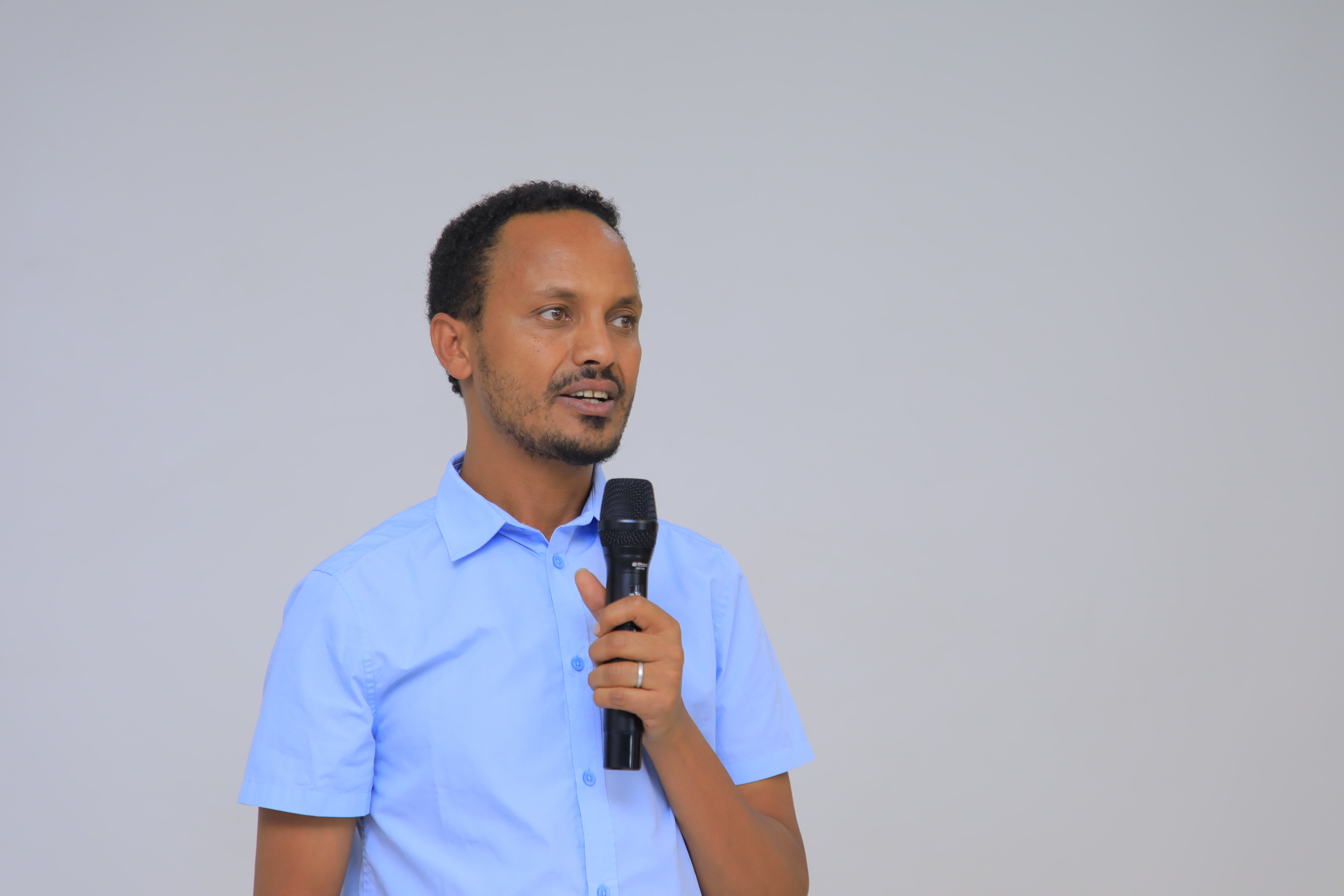 ተቋሙ እየተጠቀመባቸው በሚገኙ የዲጂታል ቴክኖሎጂ ስርዓቶች ላይ ለአይሲቲ ባለሙያዎች ስልጠና እየተሰጠ ይገኛል 2 a3a6086 1