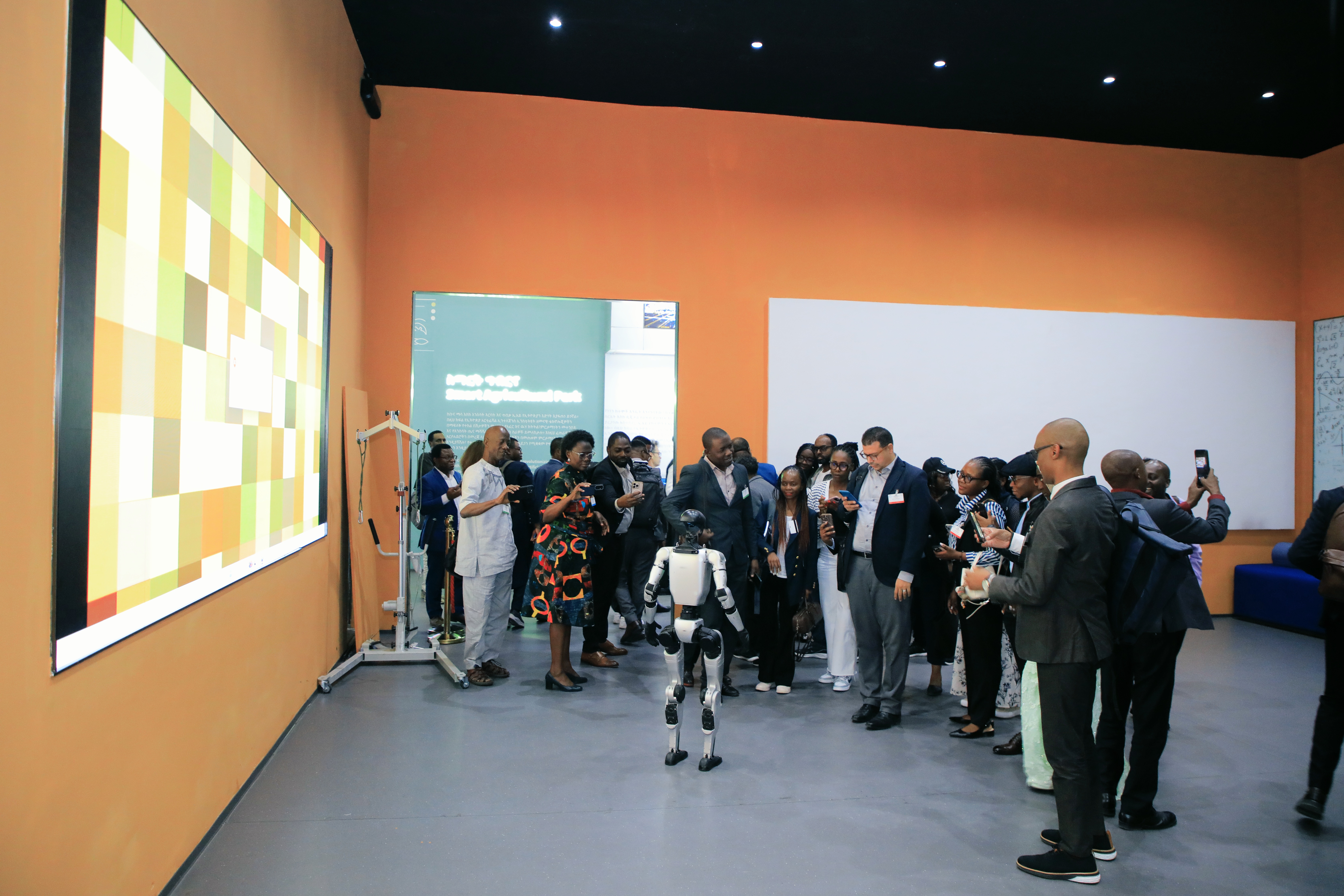 Participants of the 10th African Statistical Commission Conference Visit the Science Museum in Addis Ababa 6 6 1